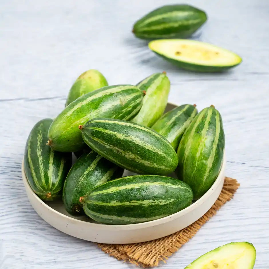 POINTED GOURD (PARWAL) 1KG